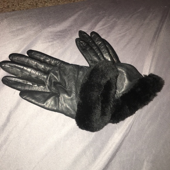 UGG Leather gloves - Picture 4 of 4